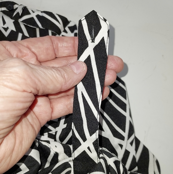 Calvin Klein Women XL Corpcore Button Down Flap Pocket Sleeve Tabs Top - Picture 6 of 6